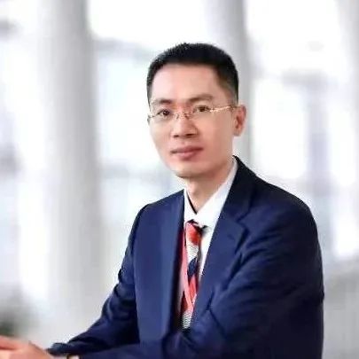 鸿星尔克董事长_鸿星尔克商标图片